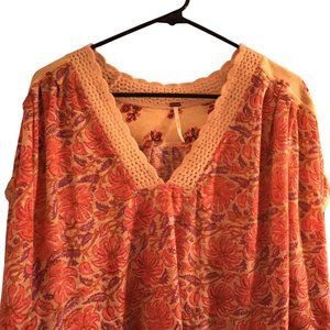 Free People Pink/Purple Floral Top Size Small